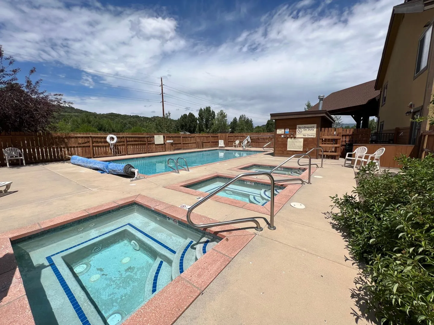 One Bedroom Apartment - One bed, all the benefits. All Utilities & Internet included. - Photo 4