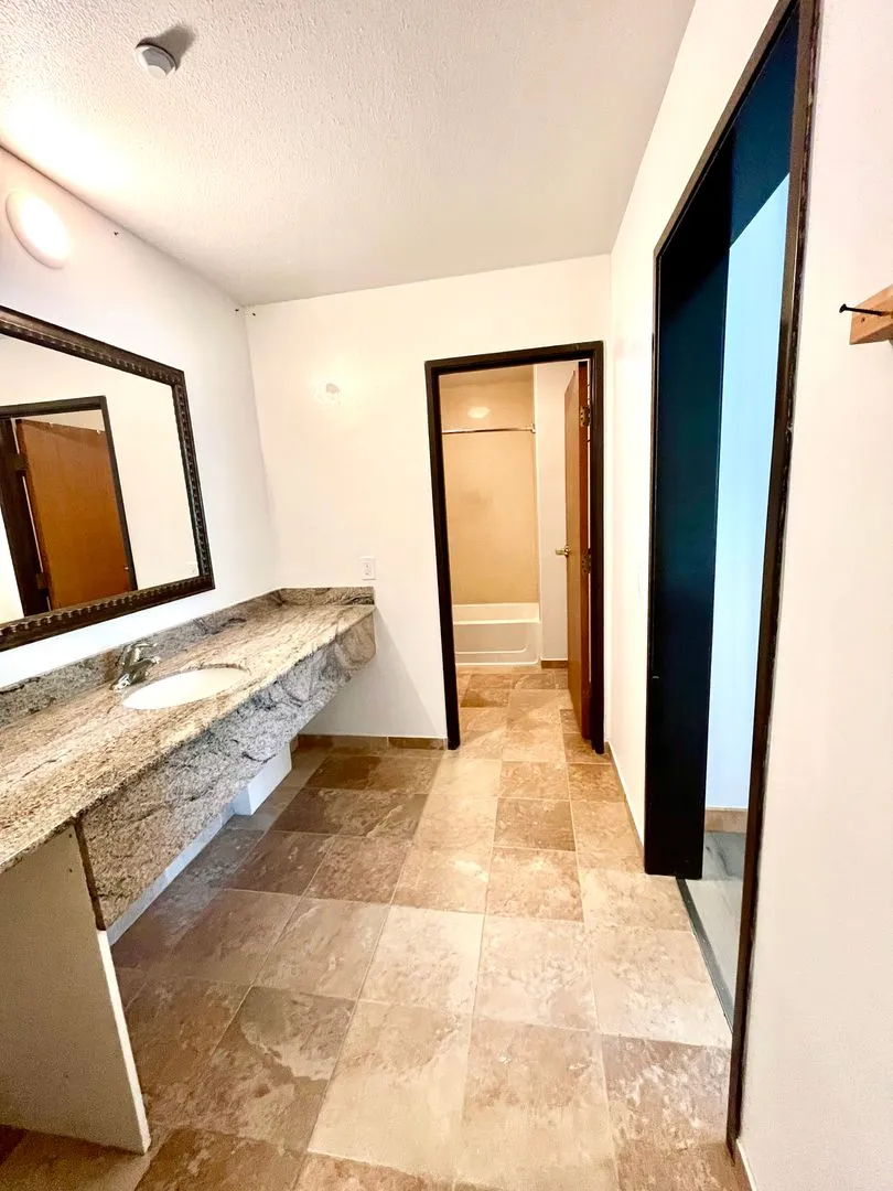 Loft Apartment - Large Living in Steamboat! All Utilities & Internet Included. - Photo 4