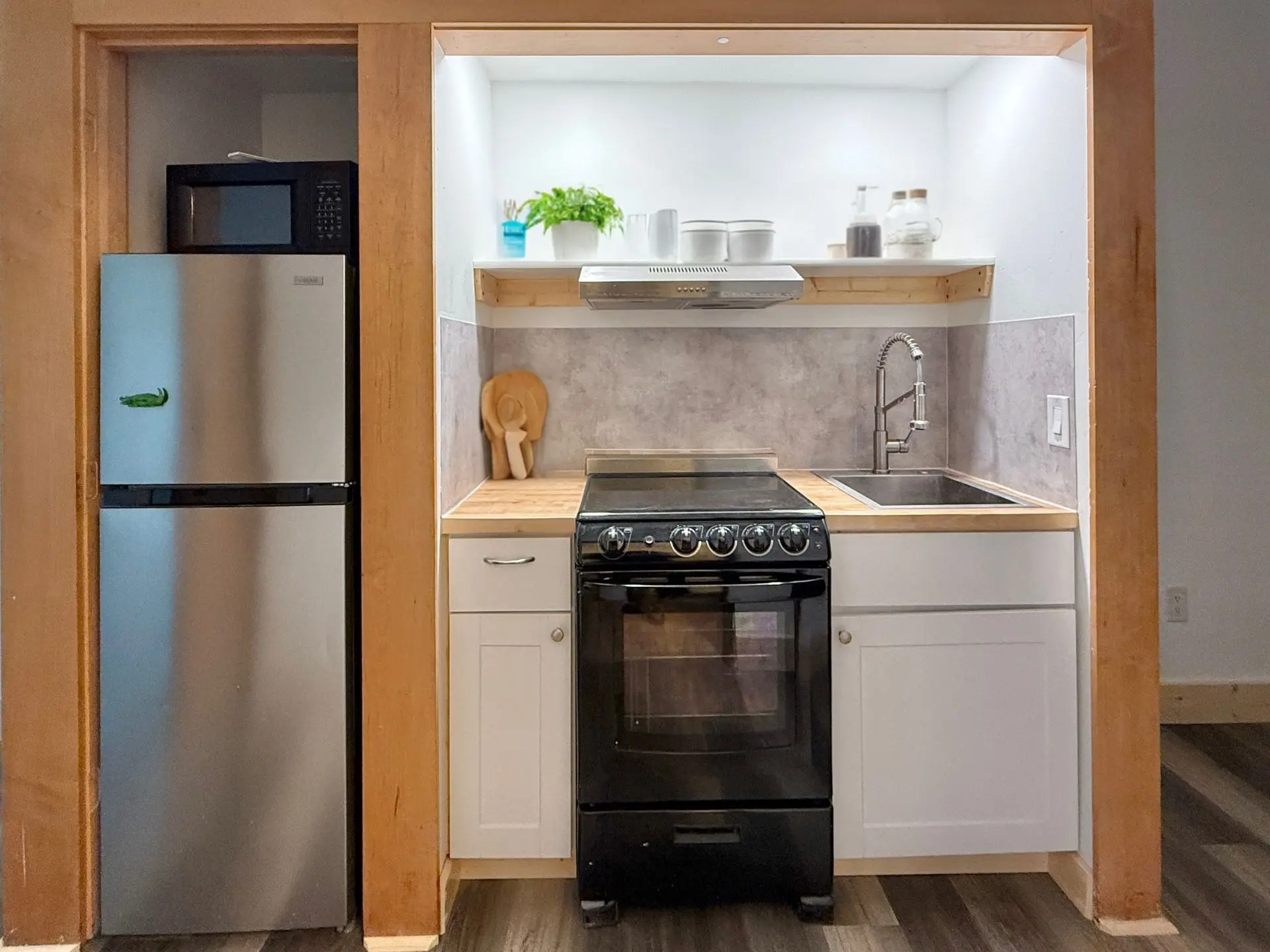 Fully equipped kitchen